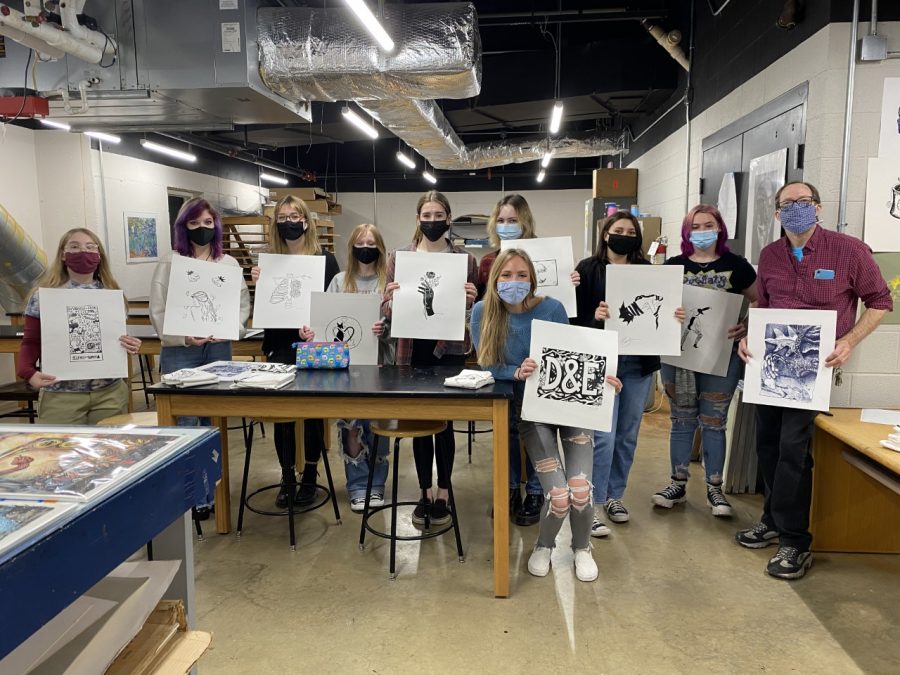 EHS Students Visit D&E Printmaking Studio