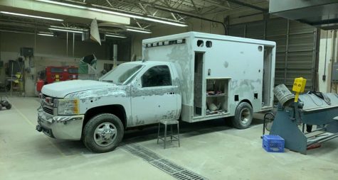 Collision Repair Class Prepares SWAT Vehicle for Sheriffs Office